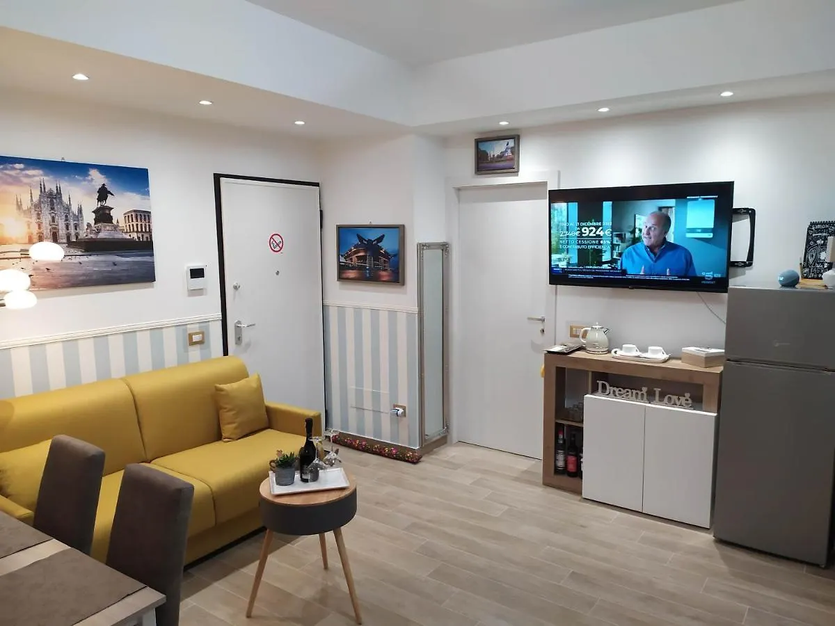 San Siro Dream Home -Apartment With Garage-Milano 0*, Milano Italia